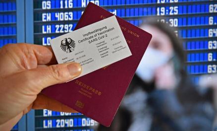 Si do udhetohet nese vaksinimi behet kusht: Tomini shpjegon planin rezerve